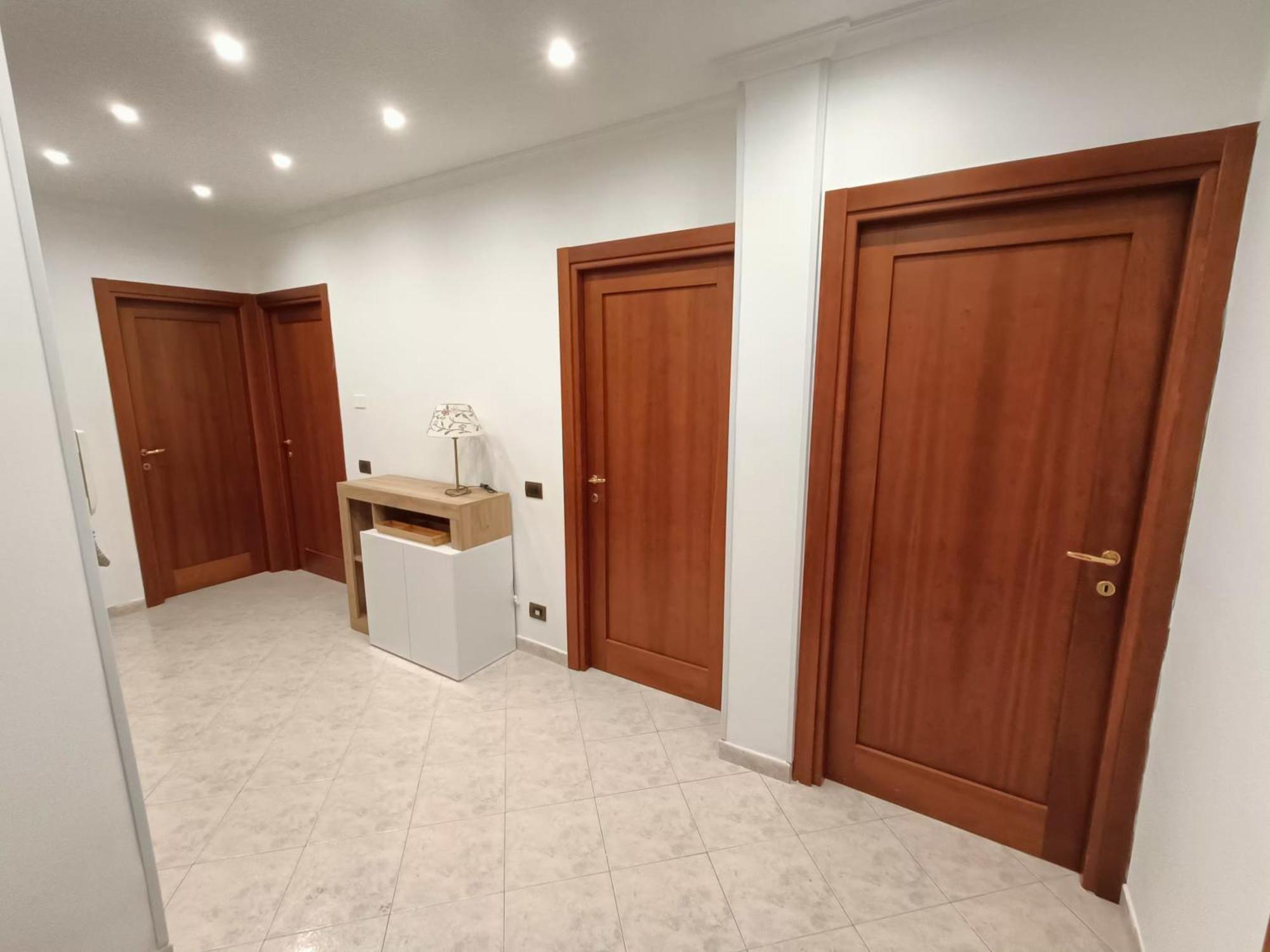 Tia Tourist Apartment ローマ エクステリア 写真